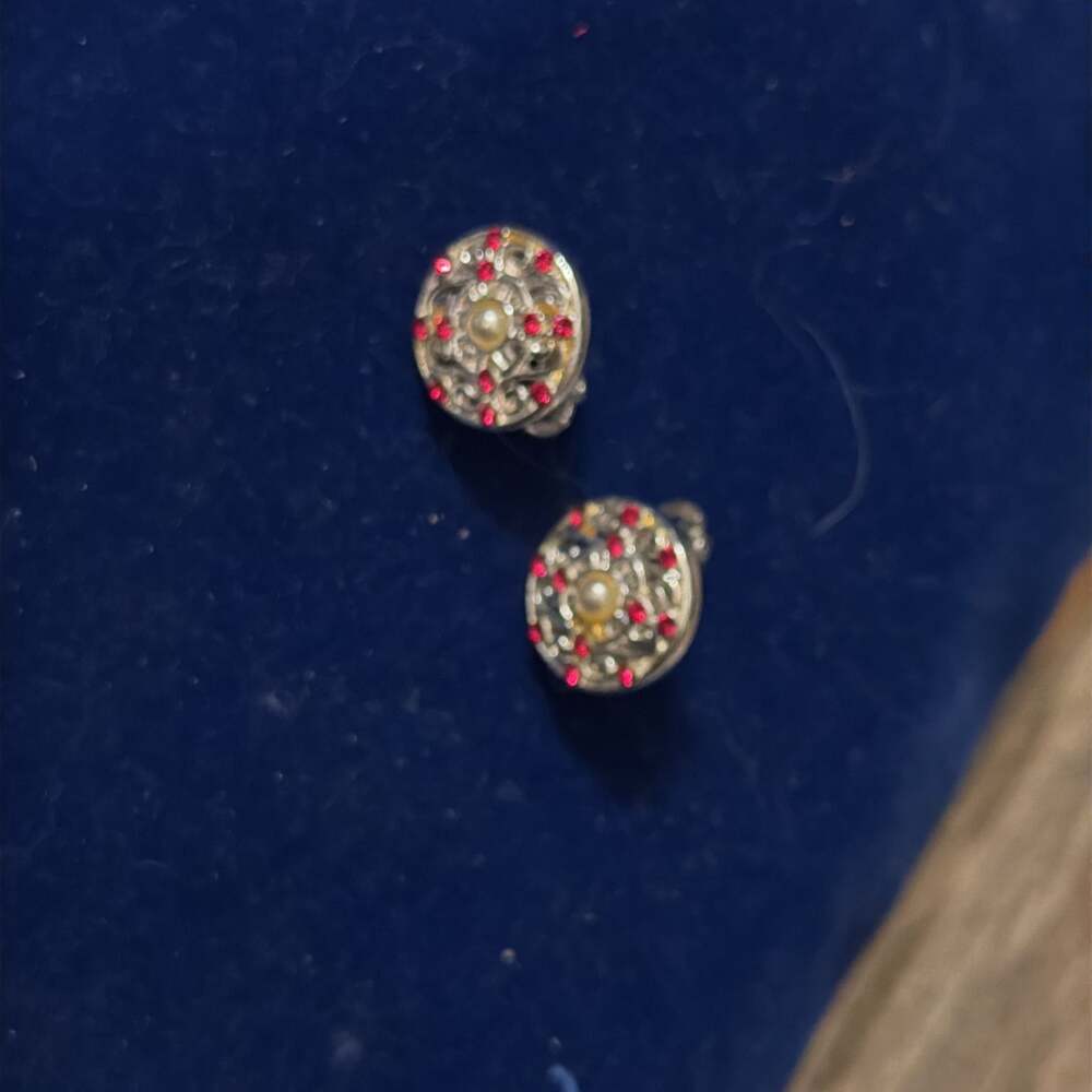 Western Antique Jewelry] Sarah Pat Pend alluvial gold leaf line plum red rhine d
